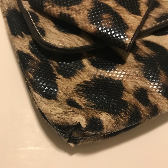 Charming Charlie Leopard Bow Bag - Picture 7 of 8